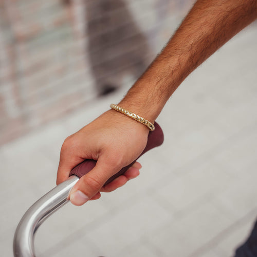 Gold Franco link bracelets featuring a classic, intricate chain design for a sleek and elegant look-6